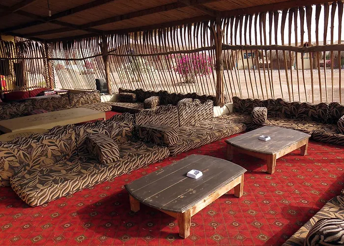 Szálloda Sahara Camp 3*