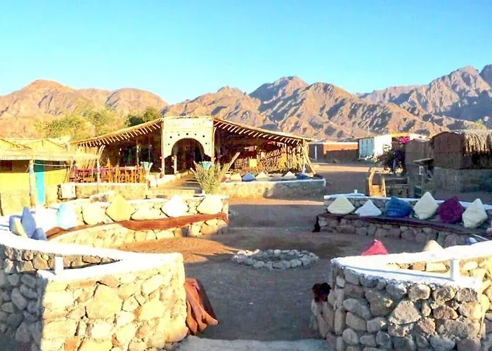 Szálloda Sahara Camp 3*